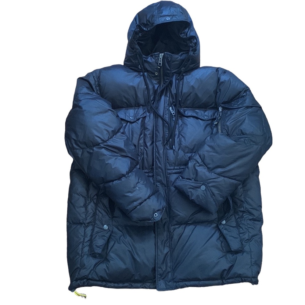 SALE!! Vintage Down Alternative Parka multiple pockets.